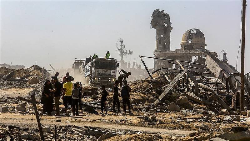 israilin gazzeye insani yardim girisini dondurma kararindan abd baskisiyla vazgectigi one suruldu th4C4Ezt.jpg