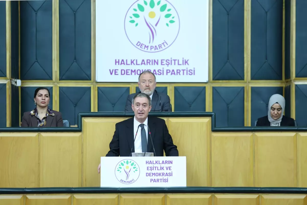 dem partili bakirhan kobani davasinda arkadaslarimizin sucsuzlugu netlesmistir O7s83Ayq.jpg