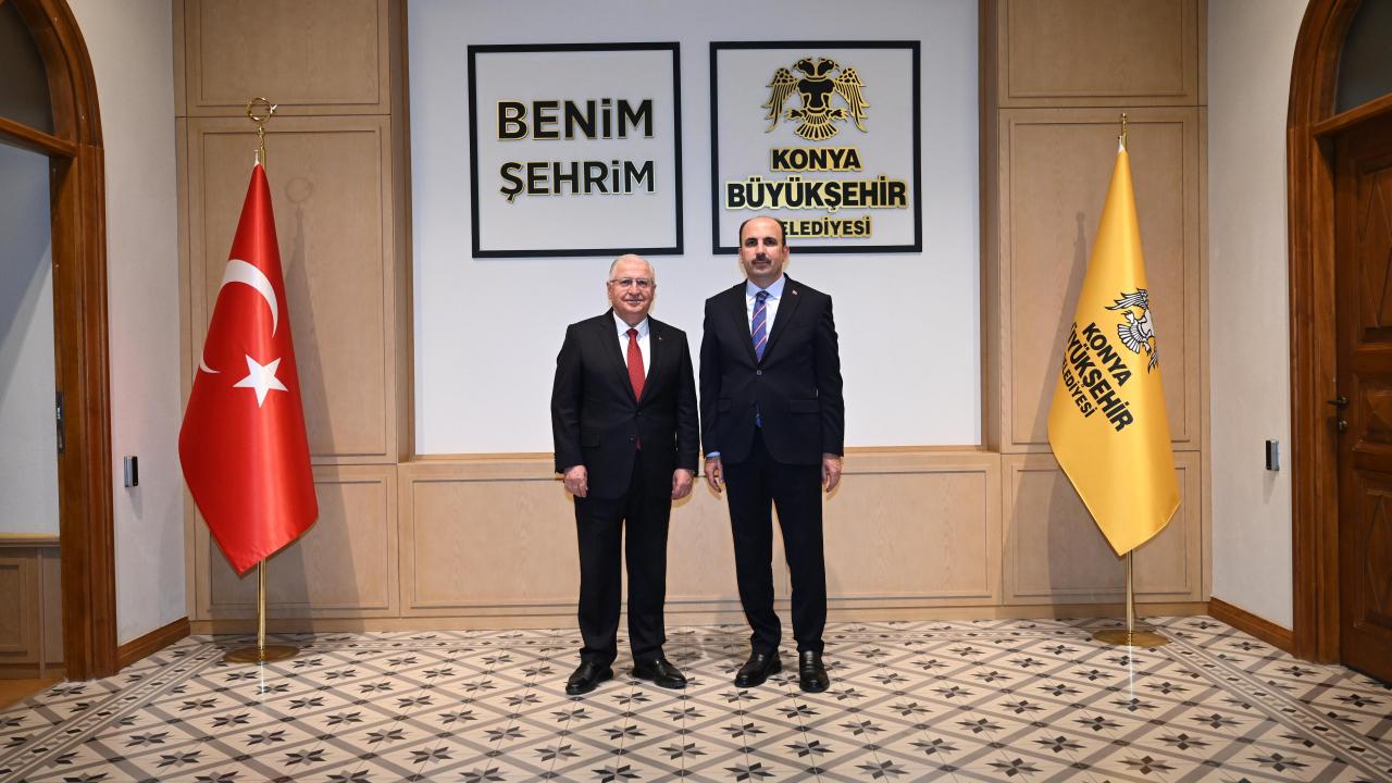 milli savunma bakani guler konya buyuksehir belediye baskani altayi ziyaret etti dxAJE5yP.jpg