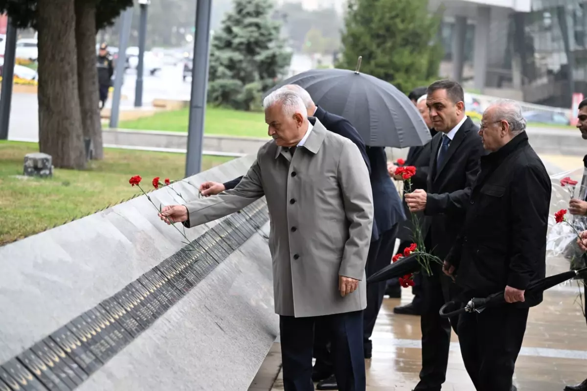 tdt aksakallar heyeti baskan yildirim azerbaycanda DOTgFacO.jpg