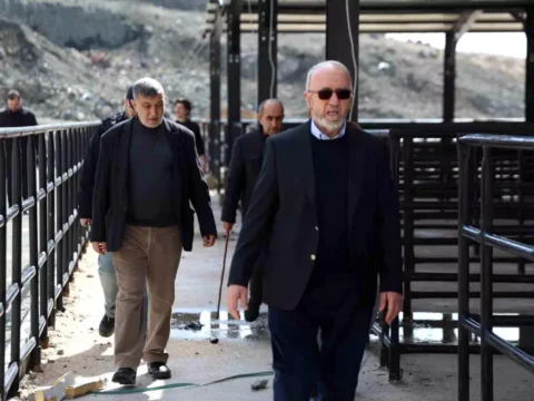 Başkan Dumandağ: “Fırat HÜTTMER, Elazığ ve Çevresindeki Hayvancılıkla İlgili Tüm İhtiyaçlara Cevap Verecek”